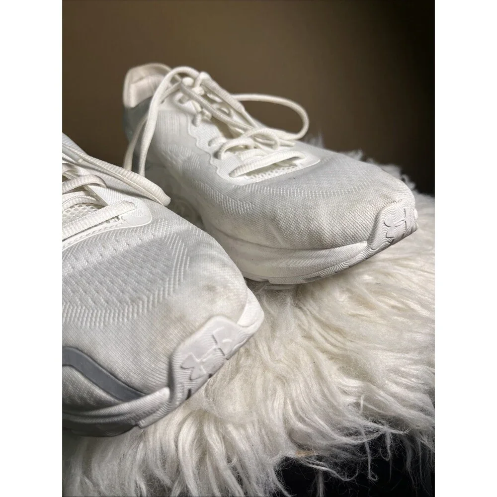 Under Armour Mens HOVR Sonic 6 3026121-100 White Running Shoes Sneakers Size 11